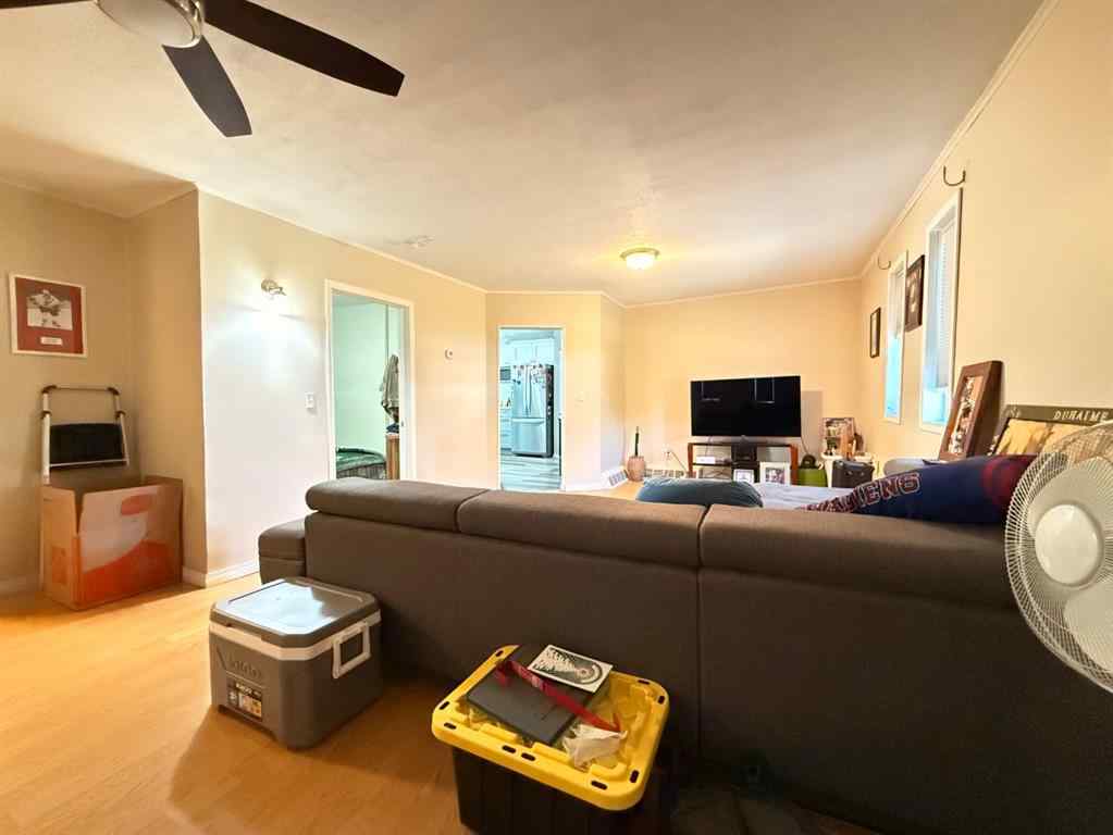 MLS® A2225209 - 402 2 Street W in NONE Maidstone, Residential