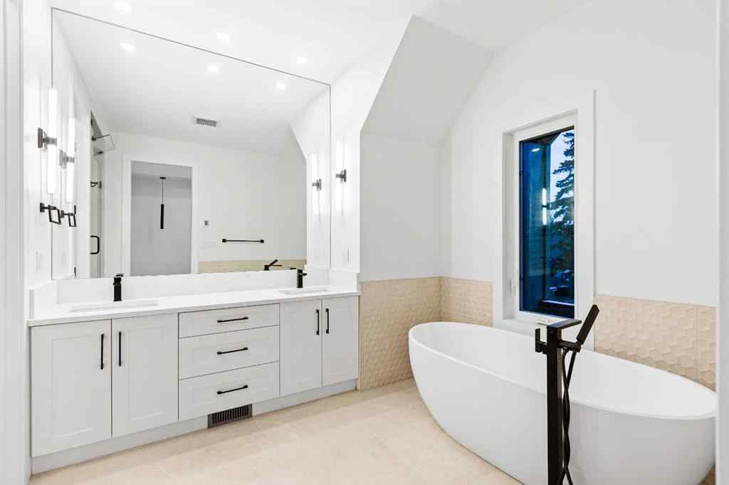 MLS® A2225242 - 520 34A Street NW in Parkdale Calgary, Residential