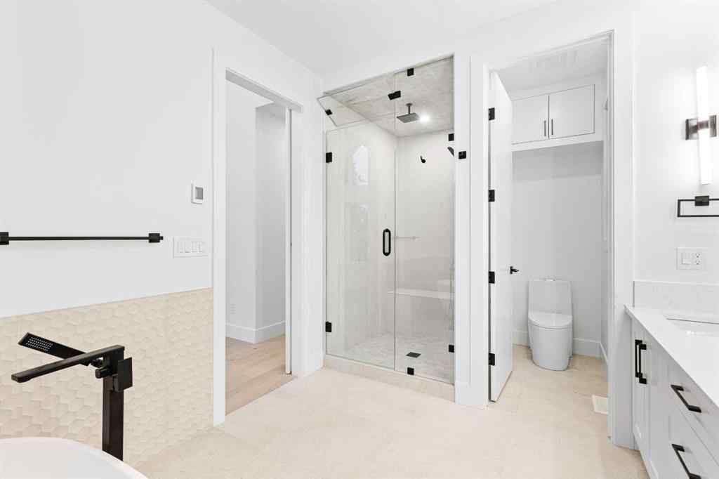 MLS® A2225242 - 520 34A Street NW in Parkdale Calgary, Residential