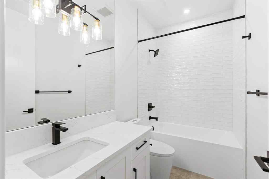 MLS® A2225242 - 520 34A Street NW in Parkdale Calgary, Residential
