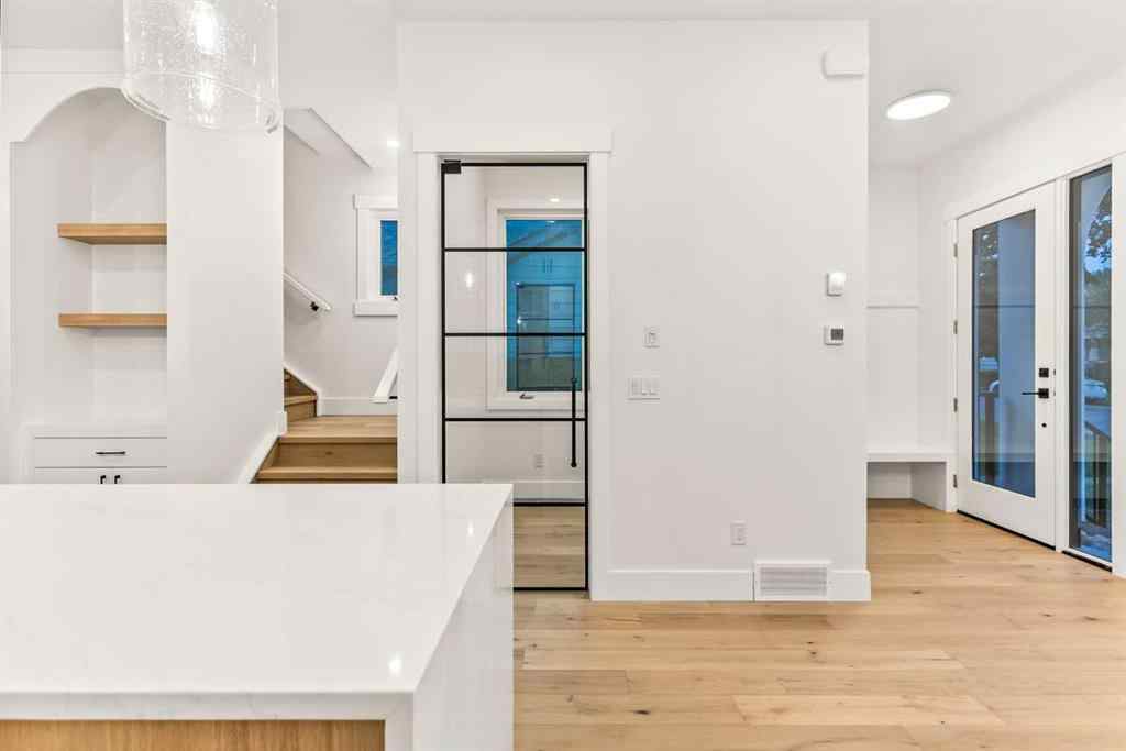 MLS® A2225242 - 520 34A Street NW in Parkdale Calgary, Residential