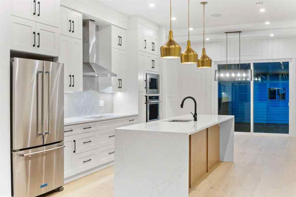 MLS® A2225242 - 520 34A Street NW in Parkdale Calgary, Residential