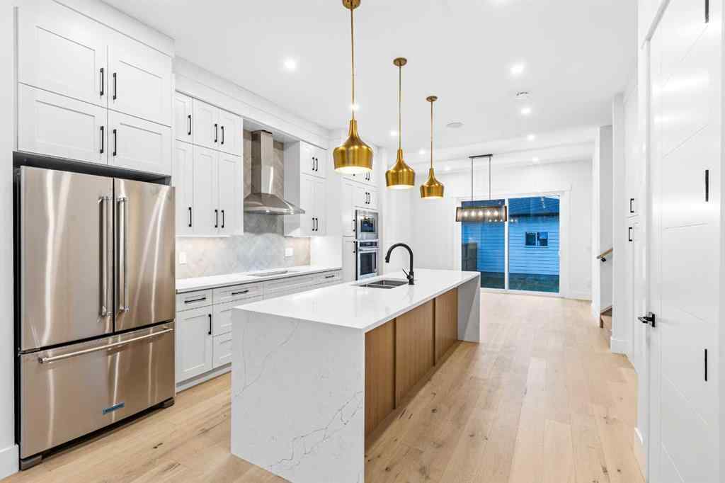 MLS® A2225242 - 520 34A Street NW in Parkdale Calgary, Residential