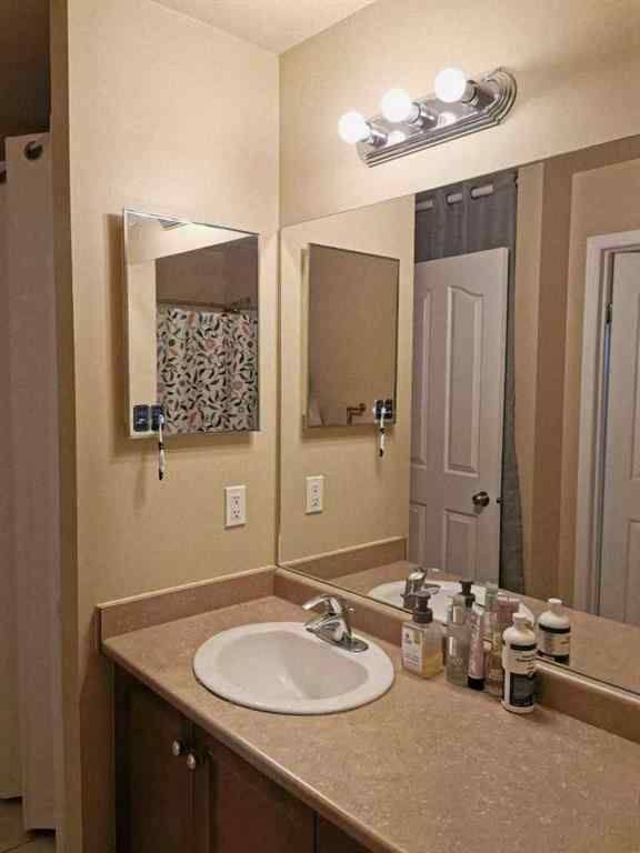 MLS® A2225260 - Unit #1213 1053 10 Street SW in Beltline Calgary, Residential