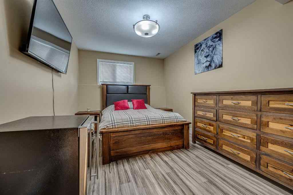 MLS® A2225268 - 4300 Memorial Trail  in Vista Sylvan Lake, Residential