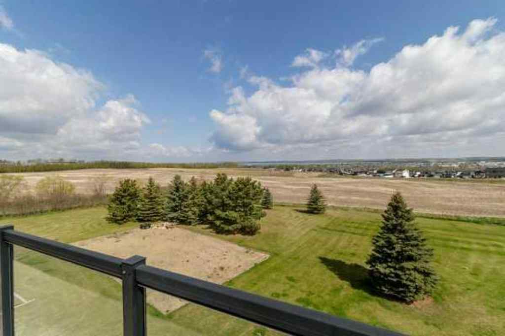 MLS® A2225268 - 4300 Memorial Trail  in Vista Sylvan Lake, Residential