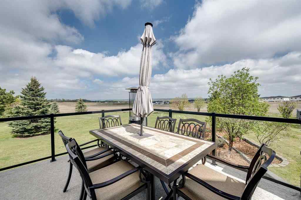 MLS® A2225268 - 4300 Memorial Trail  in Vista Sylvan Lake, Residential