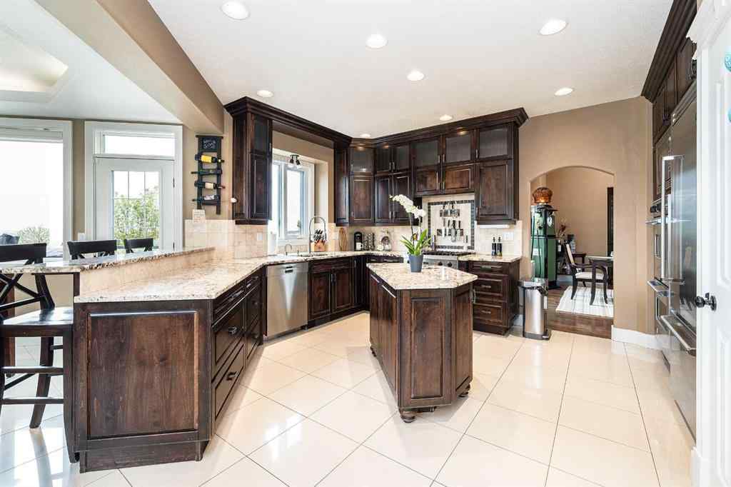 MLS® A2225268 - 4300 Memorial Trail  in Vista Sylvan Lake, Residential