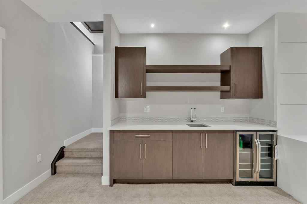 MLS® A2225272 - 617 19 Avenue NW in Mount Pleasant Calgary, Residential