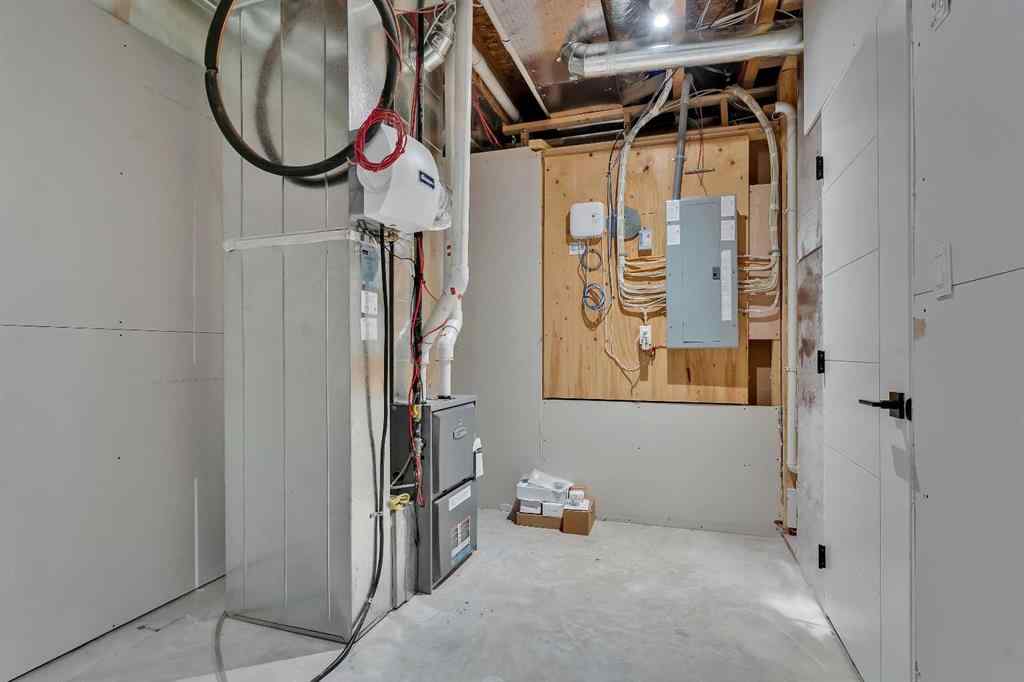 MLS® A2225272 - 617 19 Avenue NW in Mount Pleasant Calgary, Residential