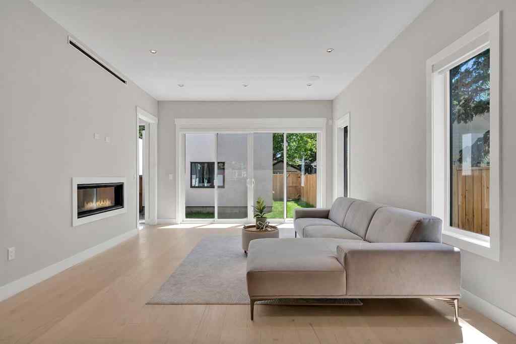 MLS® A2225272 - 617 19 Avenue NW in Mount Pleasant Calgary, Residential