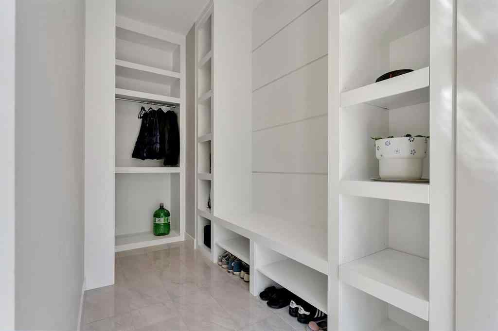 MLS® A2225272 - 617 19 Avenue NW in Mount Pleasant Calgary, Residential