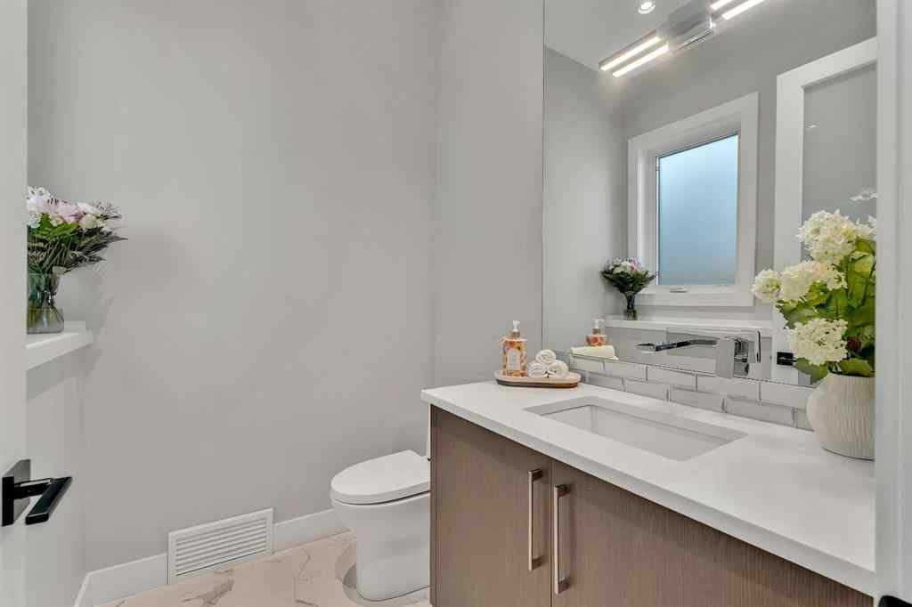 MLS® A2225272 - 617 19 Avenue NW in Mount Pleasant Calgary, Residential