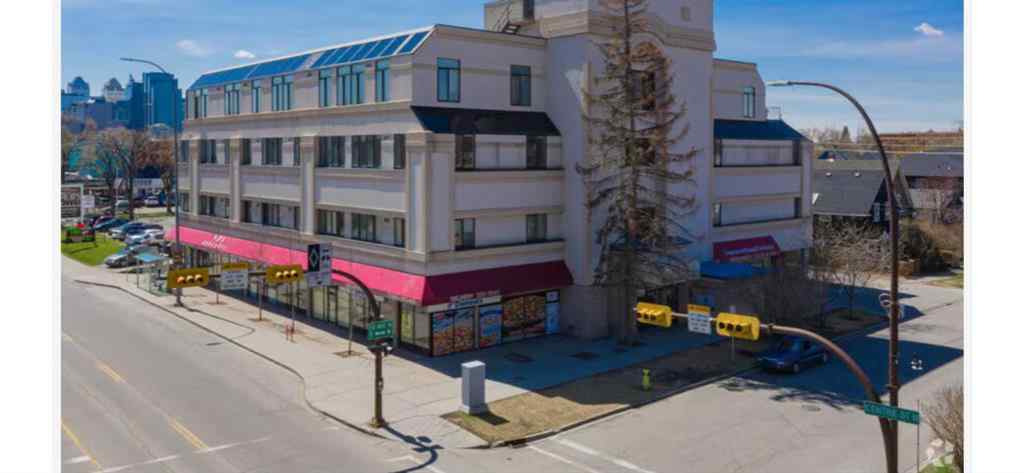 MLS® A2225298 - Unit #15 1015 Centre Street NW in Crescent Heights Calgary, Commercial