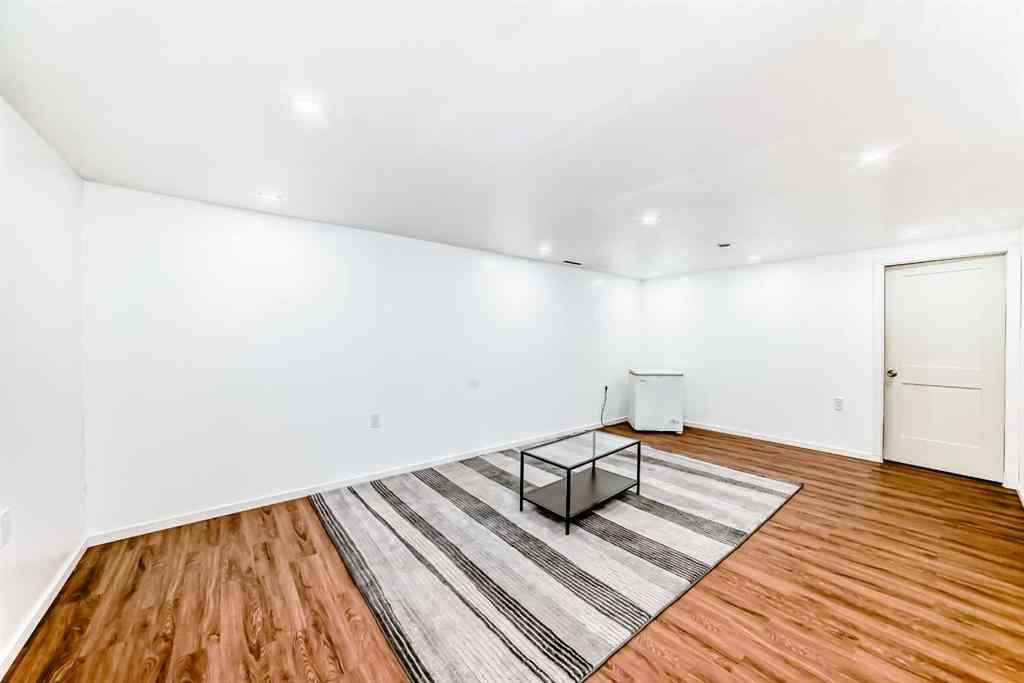 MLS® A2225308 - 7 Fielding Drive SE in Fairview Calgary, Residential