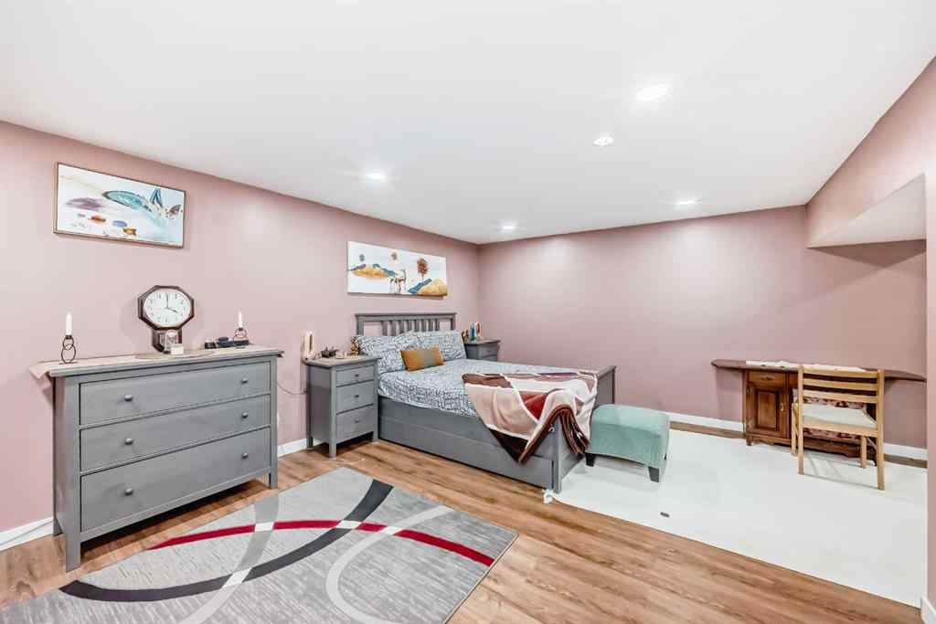 MLS® A2225308 - 7 Fielding Drive SE in Fairview Calgary, Residential