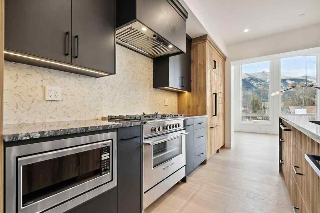 MLS® A2225369 - 512 8th Avenue  in South Canmore Canmore, Residential