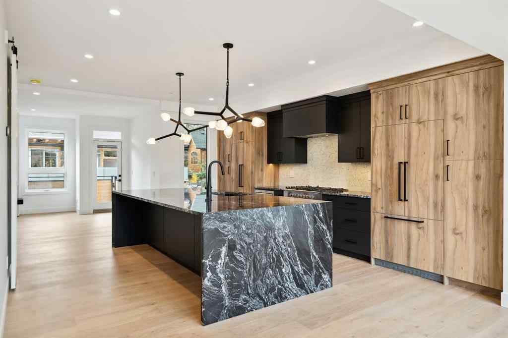 MLS® A2225369 - 512 8th Avenue  in South Canmore Canmore, Residential