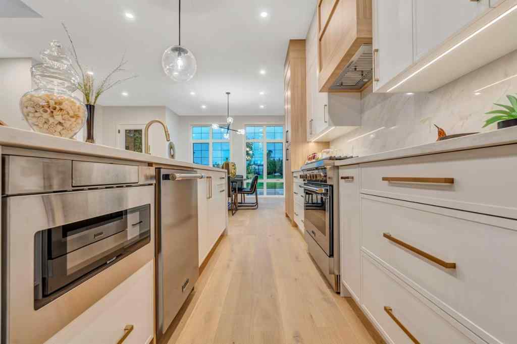 MLS® A2225377 - 2034 29 Street SW in Killarney/Glengarry Calgary, Residential