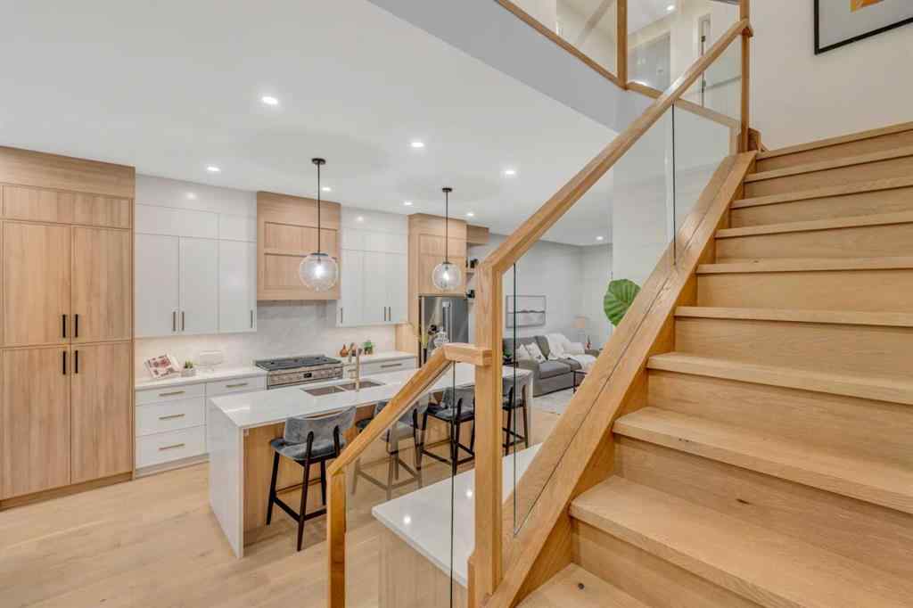 MLS® A2225377 - 2034 29 Street SW in Killarney/Glengarry Calgary, Residential