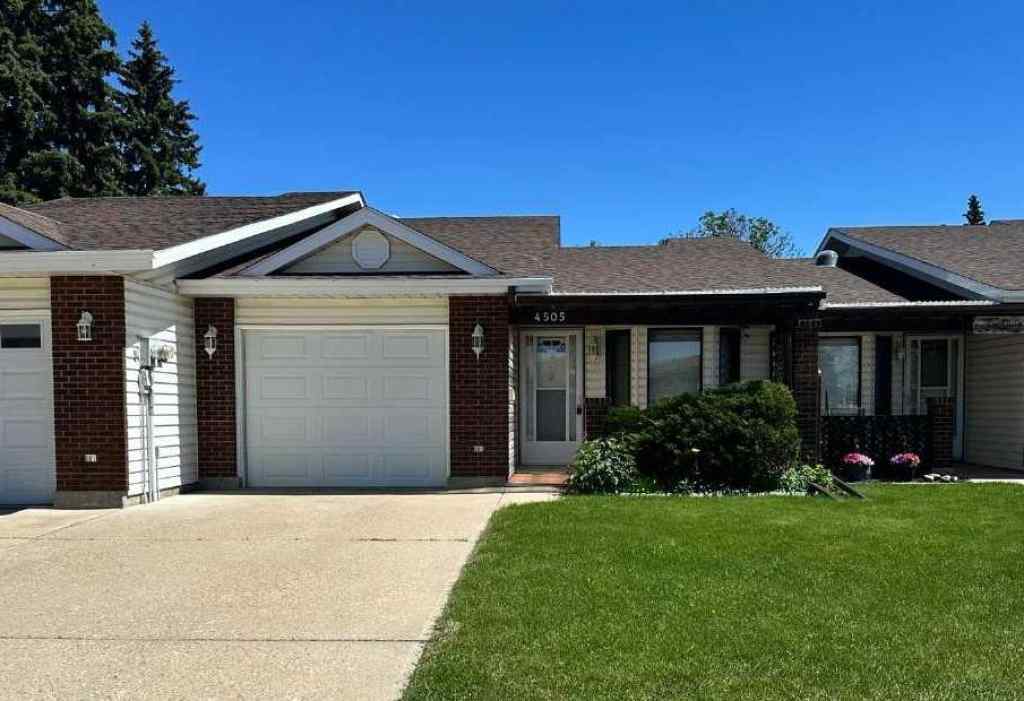 MLS® A2225410 - 4505 52 Street  in Central Ponoka Ponoka, Residential