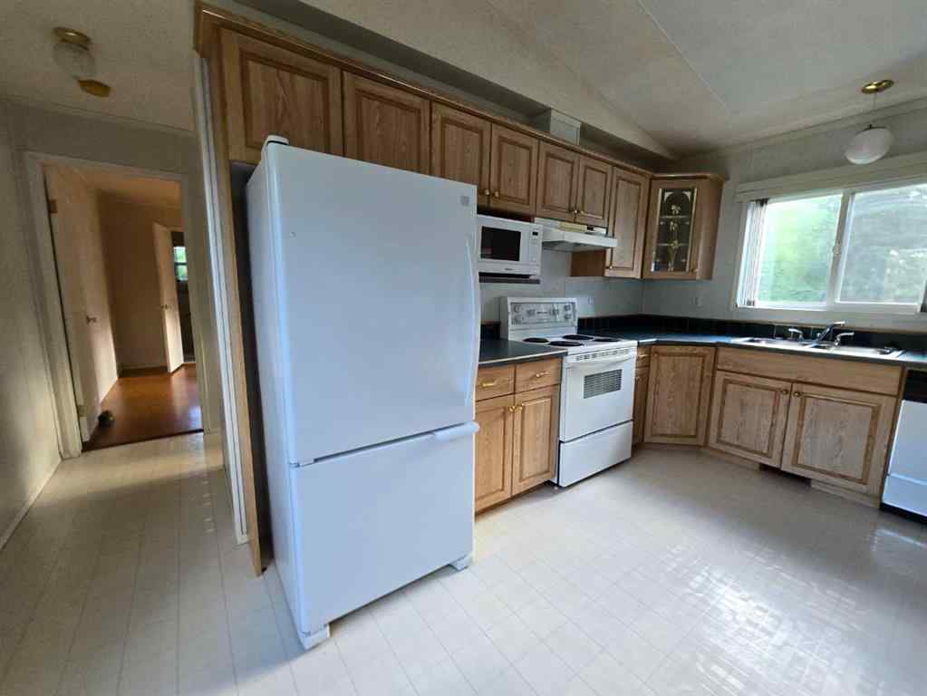 MLS® A2225429 - 5510 51 Street   in Niton Junction Niton Junction, Residential