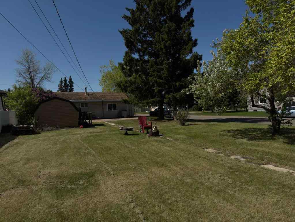 MLS® A2225448 - 902 7 Avenue  in Wainwright Wainwright, Residential