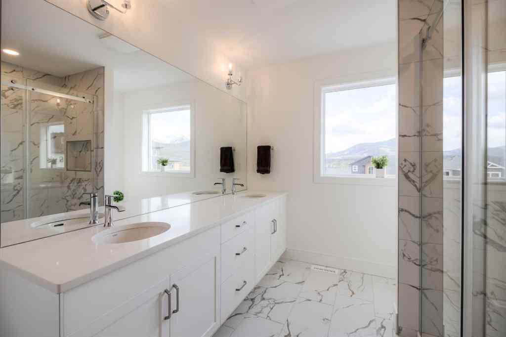 MLS® A2225456 - 8615 25 Avenue  in NONE Coleman, Residential