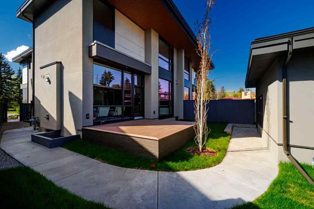 MLS® A2225473 - 3B Willow Crescent SW in Spruce Cliff Calgary, Residential