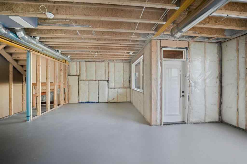 MLS® A2225489 - 62 Vista Close  in Valley Ridge Blackfalds, Residential