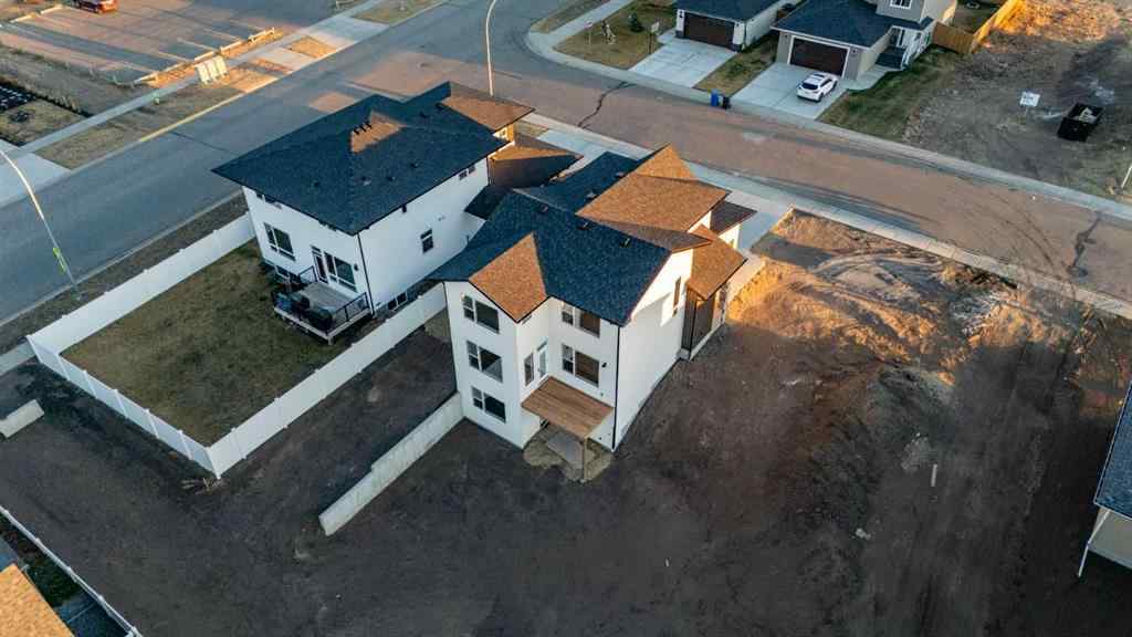 MLS® A2225489 - 62 Vista Close  in Valley Ridge Blackfalds, Residential