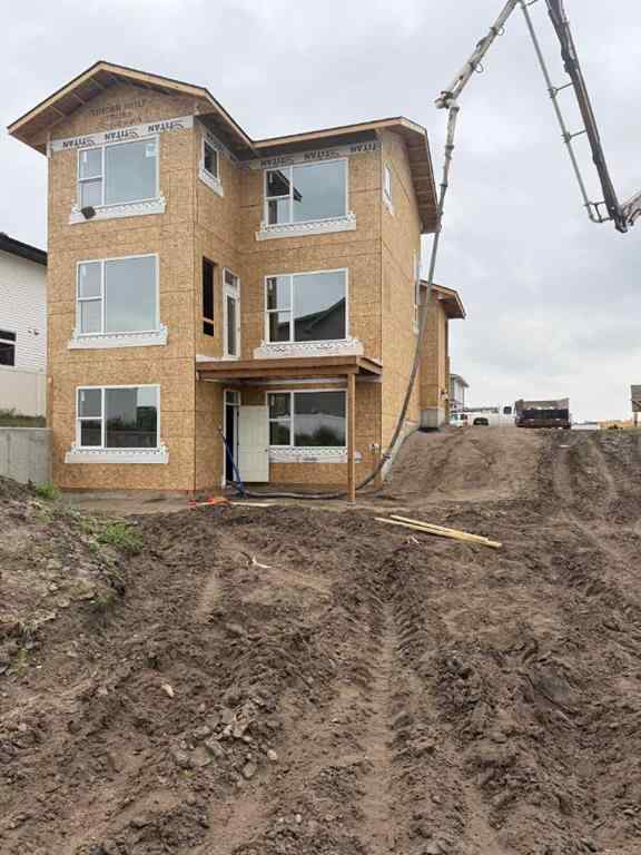 MLS® A2225489 - 62 Vista Close  in Valley Ridge Blackfalds, Residential