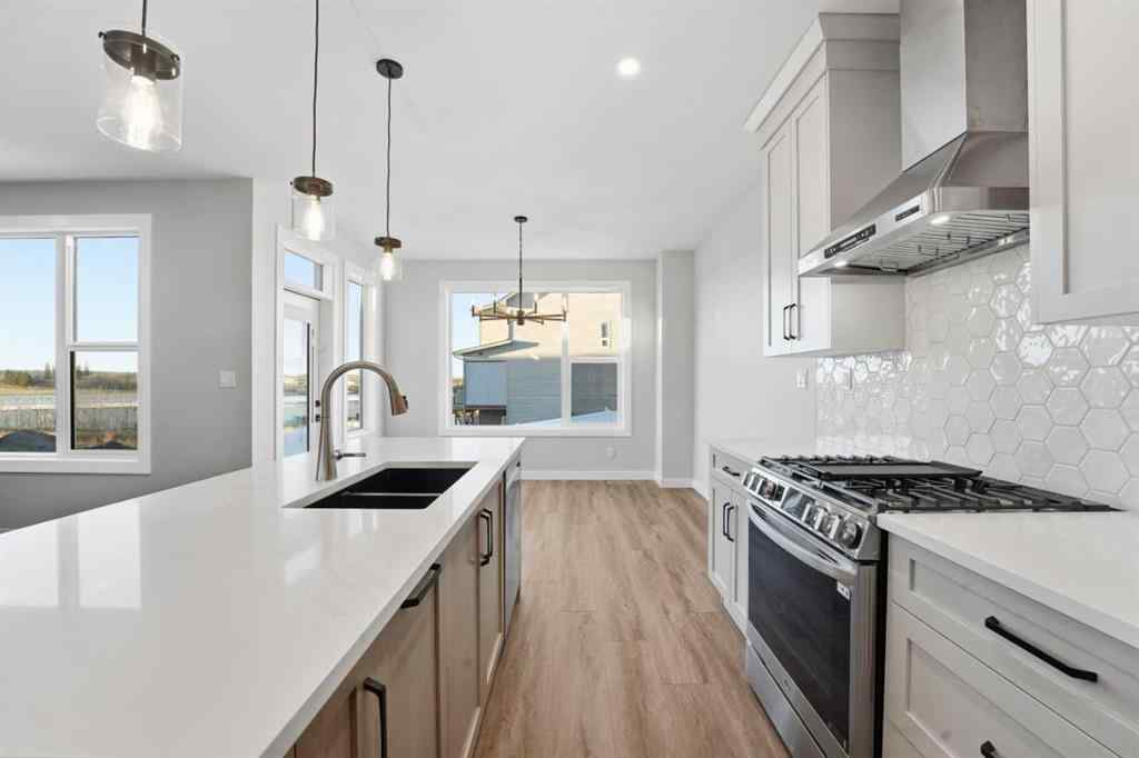 MLS® A2225489 - 62 Vista Close  in Valley Ridge Blackfalds, Residential