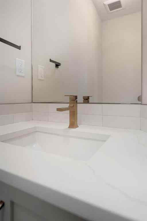 MLS® A2225489 - 62 Vista Close  in Valley Ridge Blackfalds, Residential