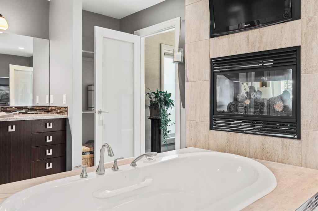MLS® A2225502 - 53 Cardiff Drive NW in Cambrian Heights Calgary, Residential