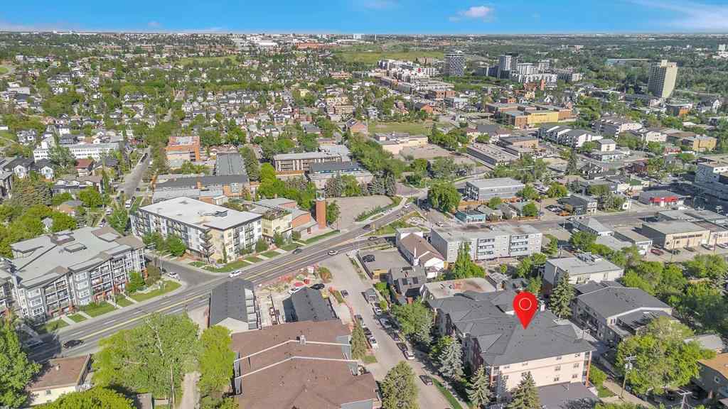 MLS® A2225518 - Unit #206 417 3 Avenue NE in Crescent Heights Calgary, Residential