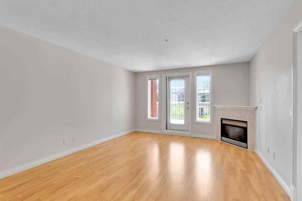 MLS® A2225518 - Unit #206 417 3 Avenue NE in Crescent Heights Calgary, Residential
