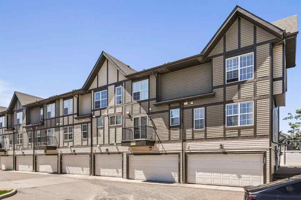 MLS® A2225519 - 103 New Brighton Villas SE in New Brighton Calgary, Residential