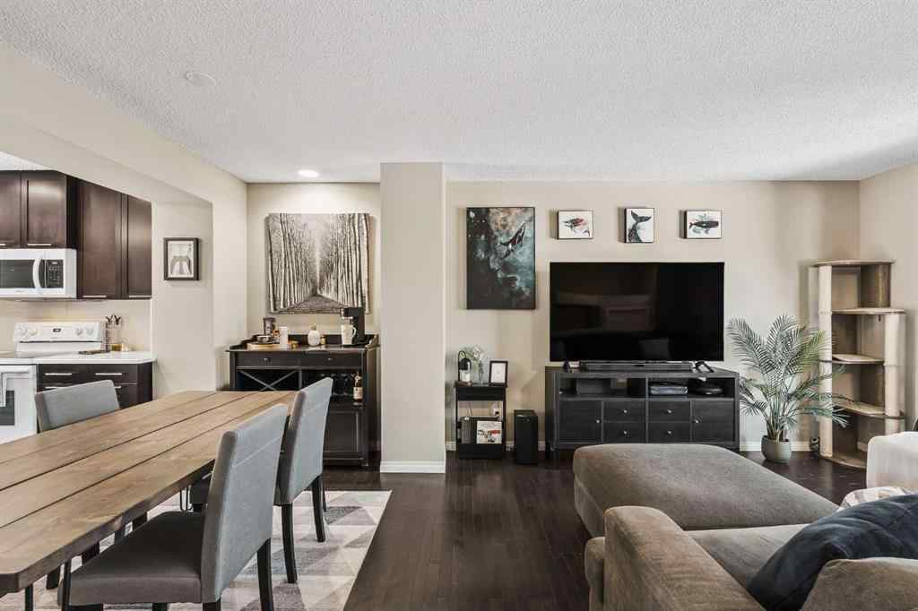 MLS® A2225519 - 103 New Brighton Villas SE in New Brighton Calgary, Residential