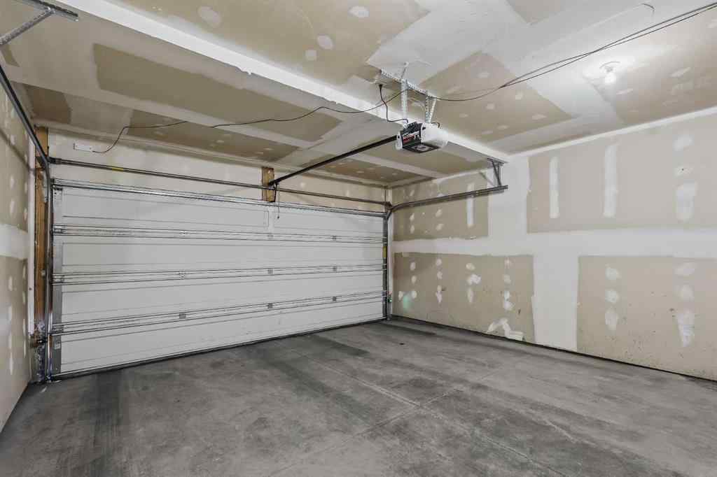 MLS® A2225519 - 103 New Brighton Villas SE in New Brighton Calgary, Residential