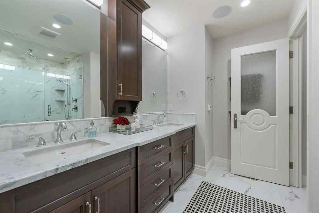 MLS® A2225520 - 922 5 Street NW in Sunnyside Calgary, Residential