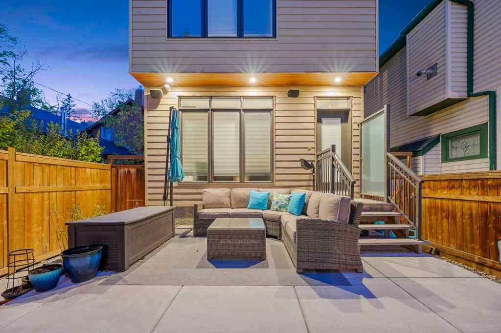 MLS® A2225520 - 922 5 Street NW in Sunnyside Calgary, Residential