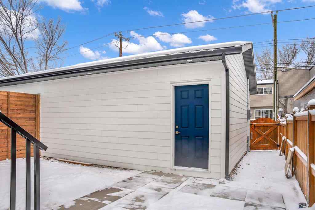 MLS® A2225521 - 216 99 Avenue SE in Willow Park Calgary, Residential