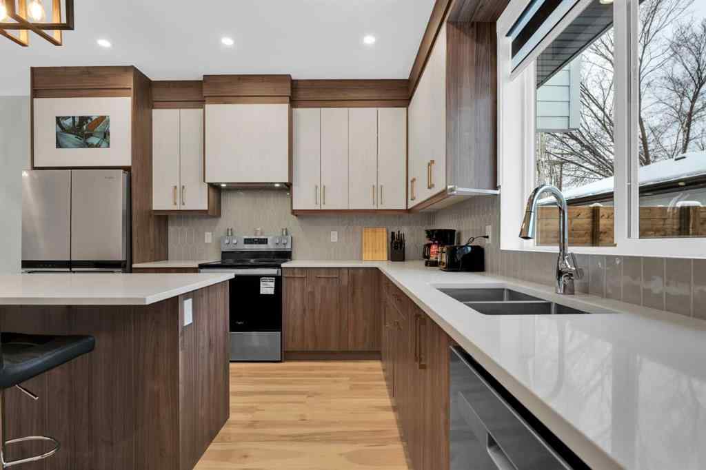 MLS® A2225521 - 216 99 Avenue SE in Willow Park Calgary, Residential