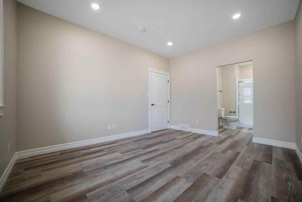 MLS® A2225532 - 5728 55 Avenue  in Victoria Park Camrose, Residential