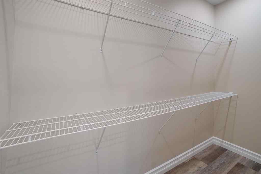 MLS® A2225532 - 5728 55 Avenue  in Victoria Park Camrose, Residential
