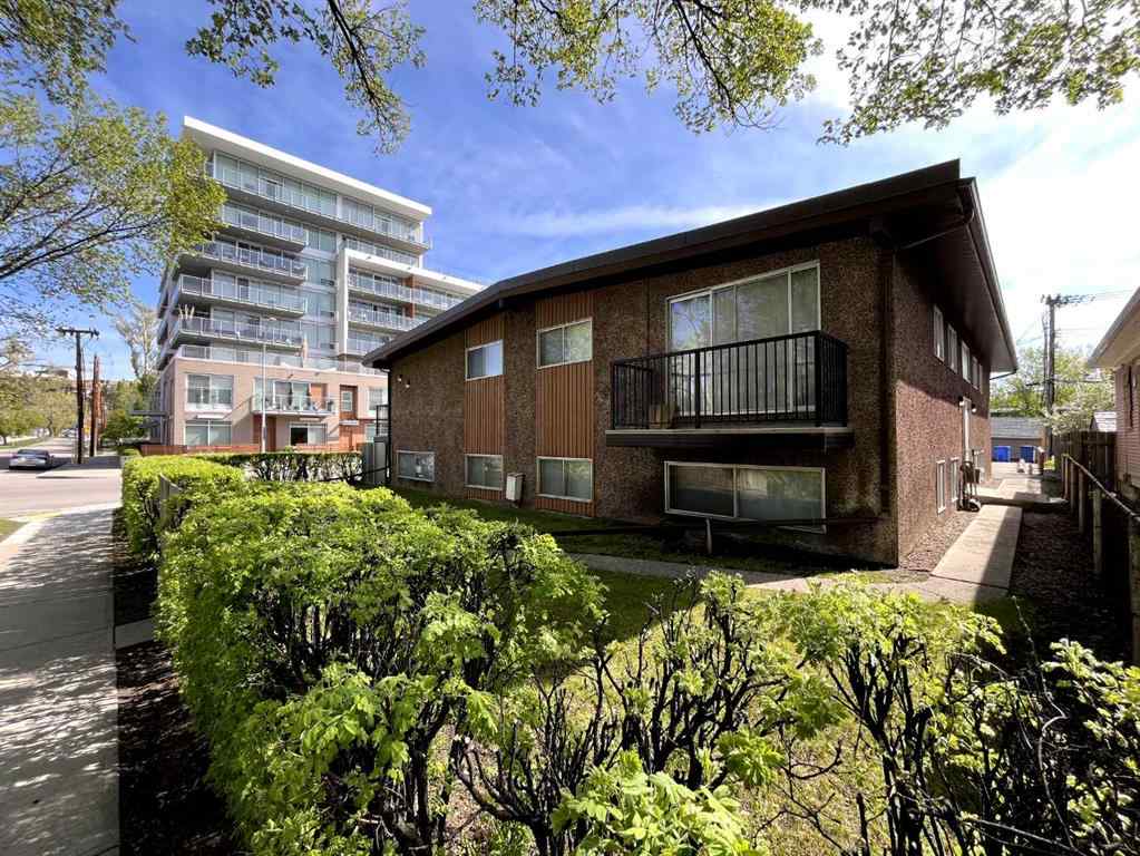 MLS® A2225540 - 1241 5 Avenue NW in Hillhurst Calgary, Commercial