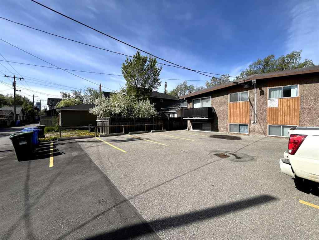 MLS® A2225540 - 1241 5 Avenue NW in Hillhurst Calgary, Commercial
