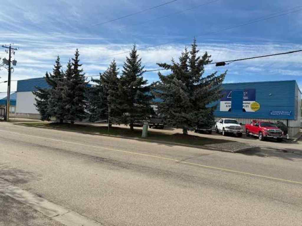 MLS® A2225576 - 4620 62 Street  in Riverside Light Industrial Park Red Deer, Commercial