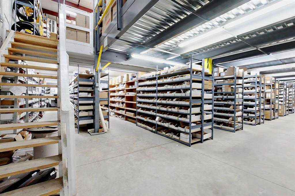 MLS® A2225576 - 4620 62 Street  in Riverside Light Industrial Park Red Deer, Commercial